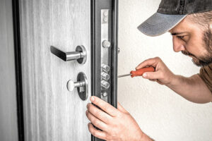 Emergency Door Lock Repair