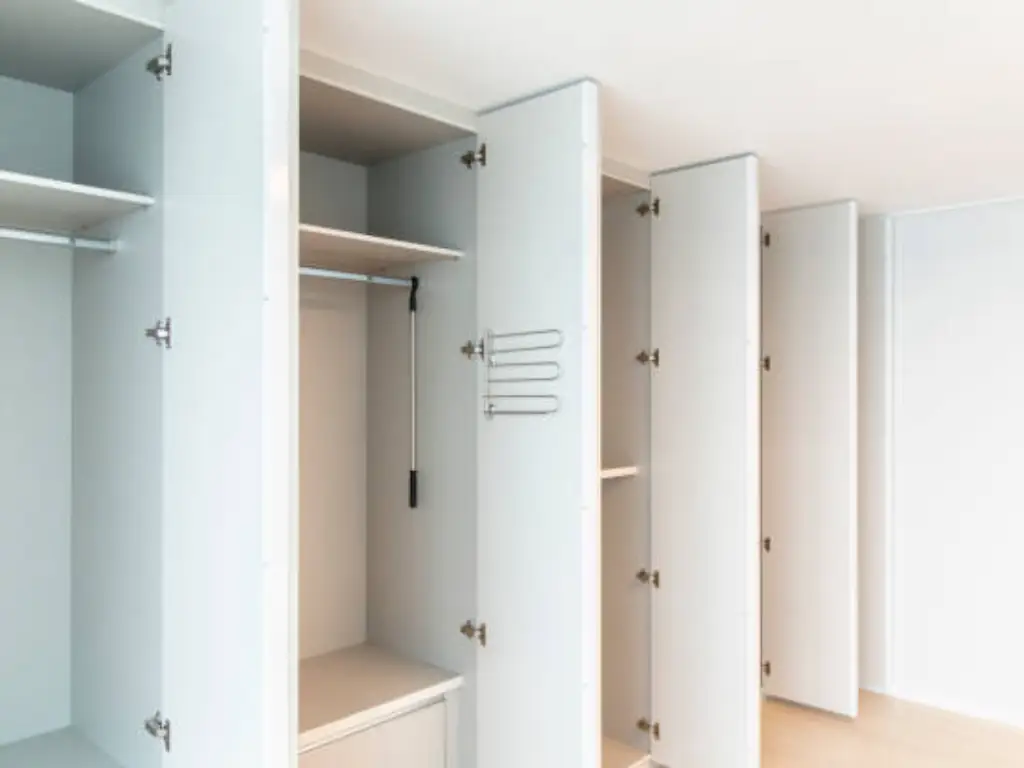 Shelf and Closet Rod Lowering Handyman Service