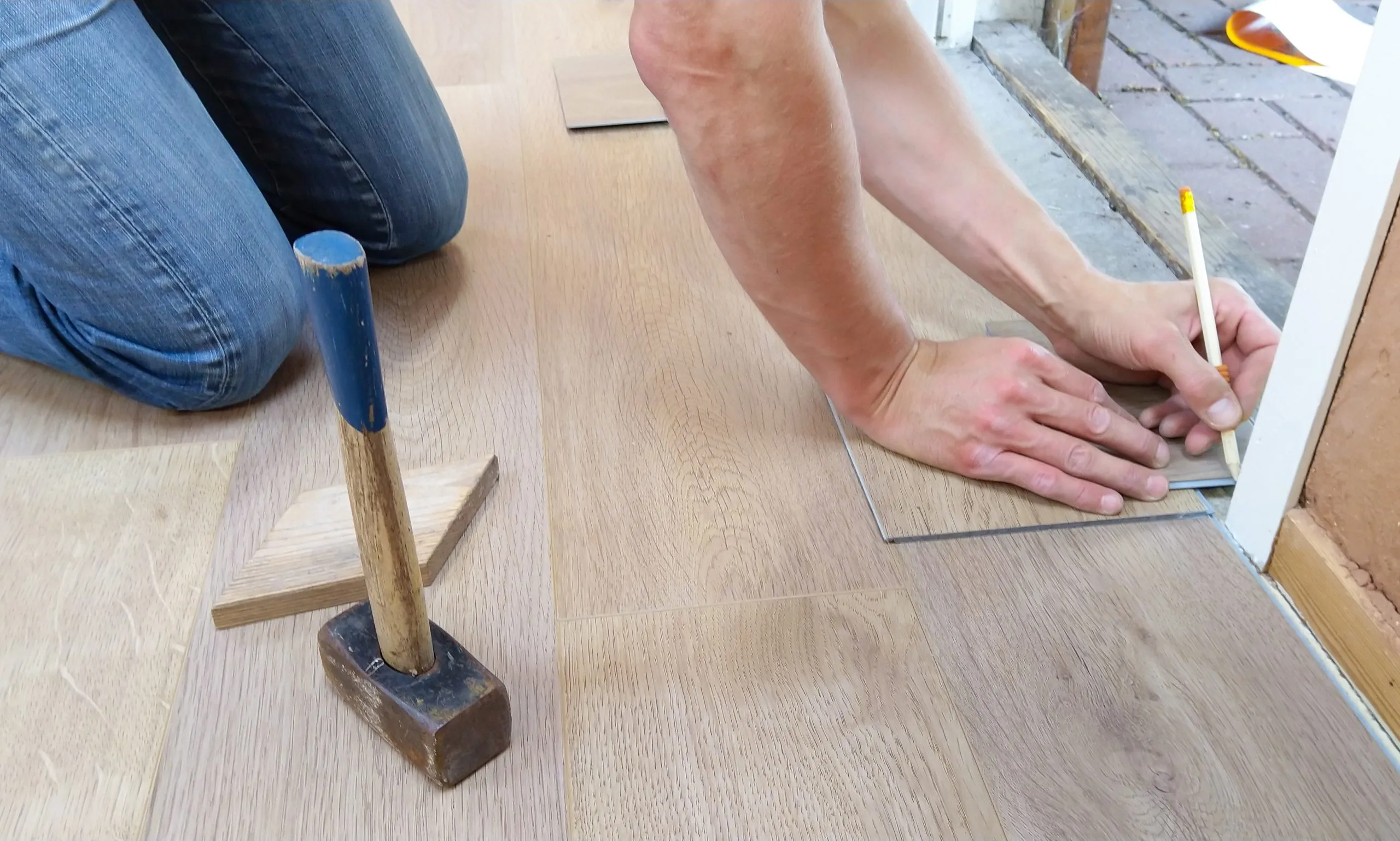 Tile and Vinyl Flooring Installation and Repair Services